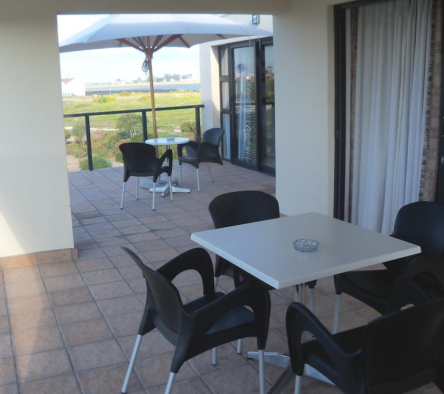 Le Marina B&B Velddrif Exterior photo