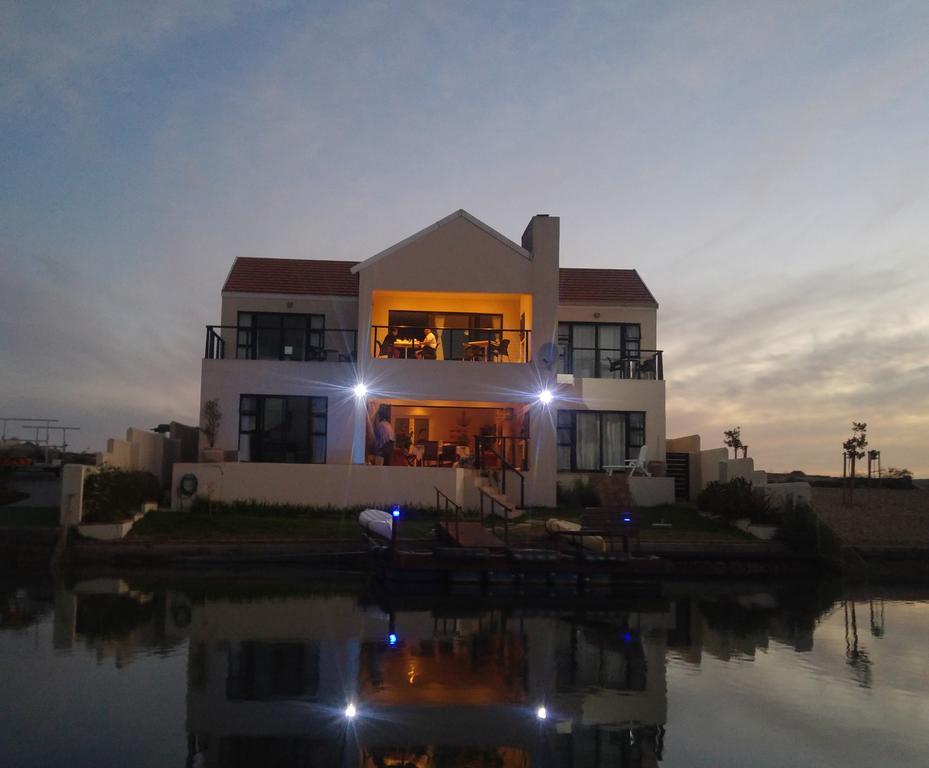 Le Marina B&B Velddrif Exterior photo
